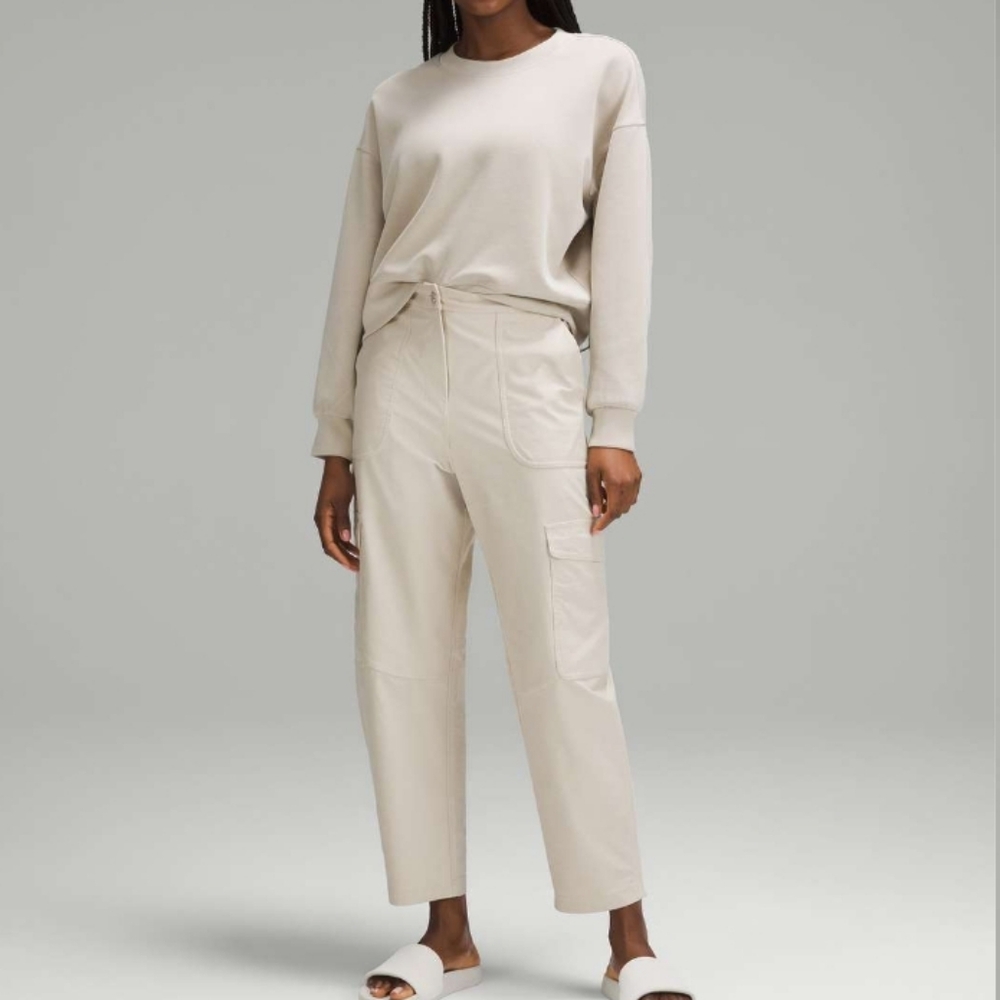 Lululemon Softstreme Perfectly Oversized Cropped Crew in mojave tan size 6 - Picture 6 of 17